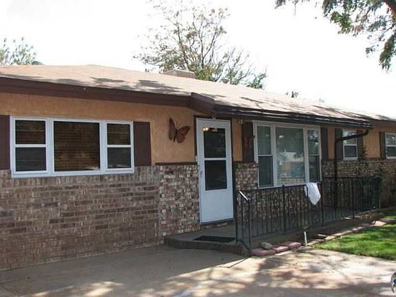 2nd image of 1837 Gerry Dr