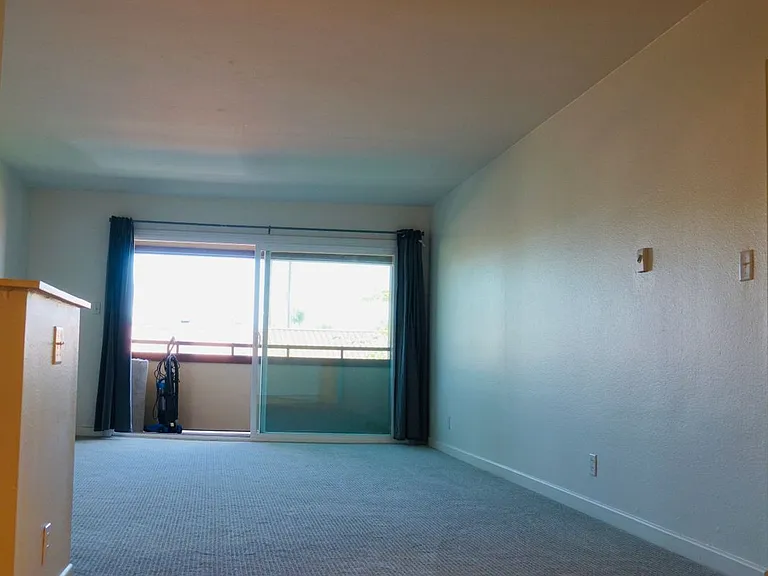 5947 Armaga Spring Rd #G — Photo 9