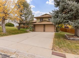 5 Briargate Pl, Pueblo, CO 81001