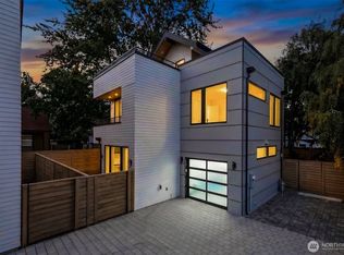 8750 13th Avenue NW #C, Seattle, WA 98117