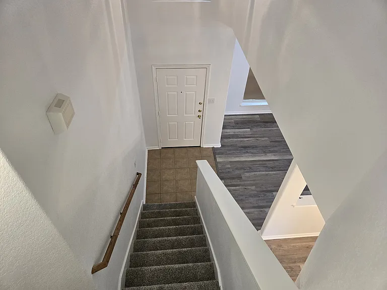 405 Point Valley — Photo 13