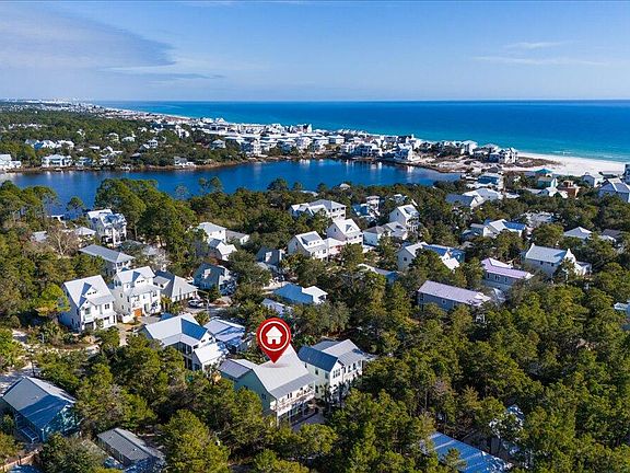 2nd image of 109 Williams St