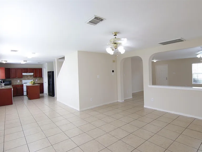 16938 Watering Oaks Ln — Photo 6