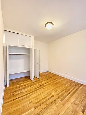 Rented by Waverly Realty Associates | media 9