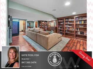 2914 Overbeck Ln, West Chicago, IL