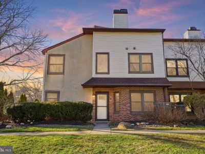 2 Heather Ct, Newtown, PA, 18940