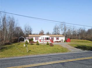 375 Kuhenbeaker Rd, Blakeslee, PA 18610