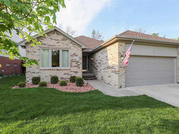2nd image of 6947 Carriage Creek Dr