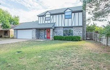 725 Parsons Rd — Photo 3