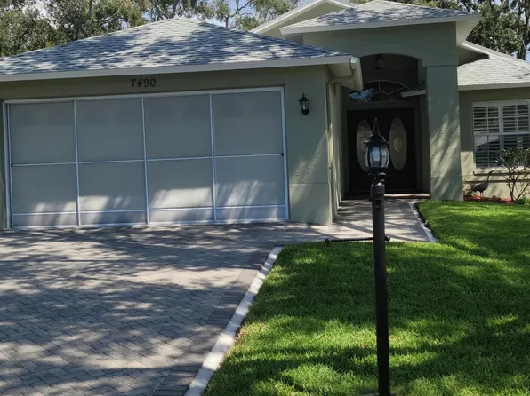 7490 Bridgewater Ln, Spring Hill, FL 34606