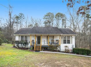 38 Twin Oaks Ln SW, Cartersville, GA 30120