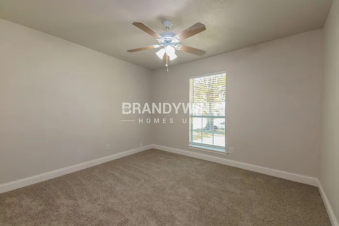 1821 Whiteoak Dr — Photo 19