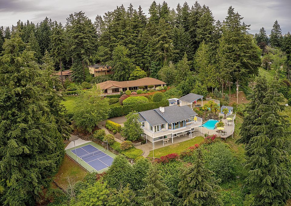 1st image of 5415 Sumner Heights Dr E