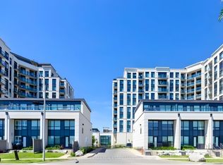 12 Woodstream Blvd #118, Vaughan, ON L4L8C3