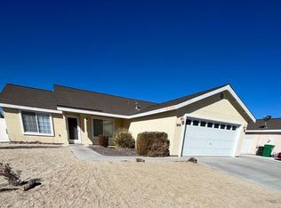 1406 Red Bluffs Way, Fernley, NV