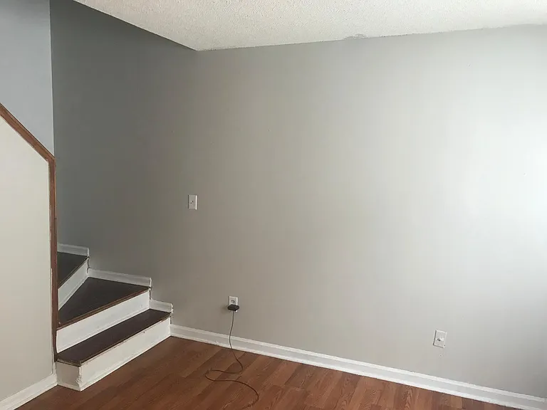 4256 Kaplan Dr — Photo 4