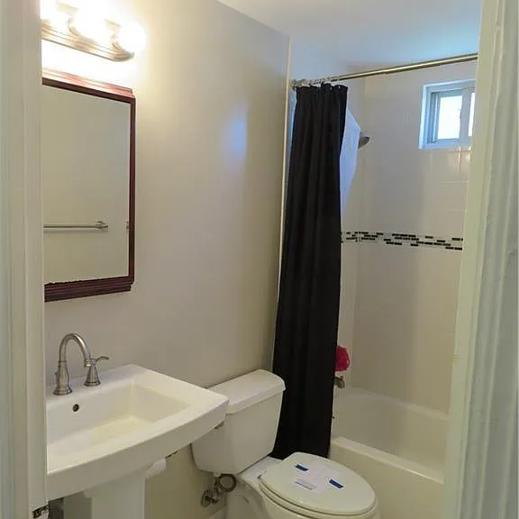 52 Avenel St — Photo 8