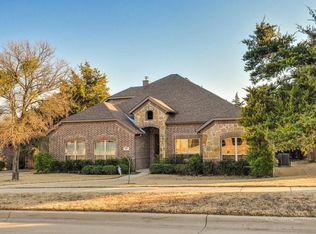 207 Williamsburg Ln, Ovilla, TX 75154