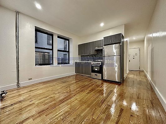 1st image of 645 W 160th St #1B1
