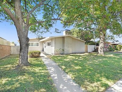 14912 Chatsworth St, Mission Hills, CA, 91345
