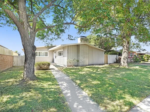14912 Chatsworth St, Mission Hills, CA 91345
