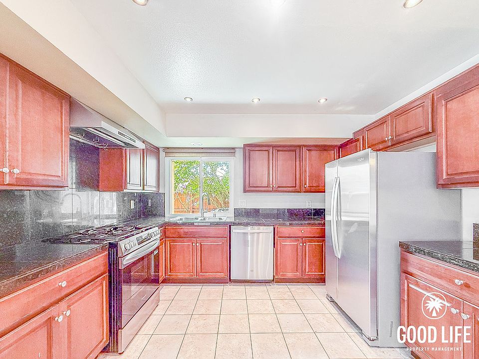 1st image of 3867 Camino Lindo