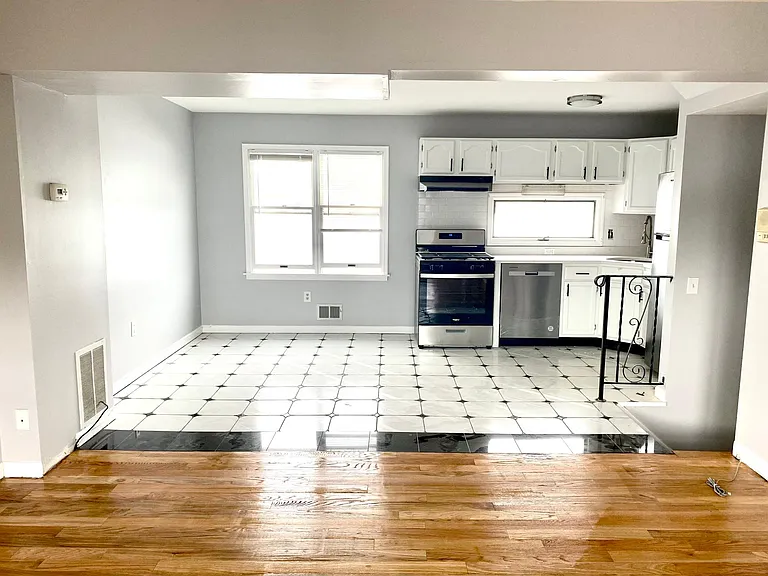 509 Central Avenuetownhouse #F — Photo 10