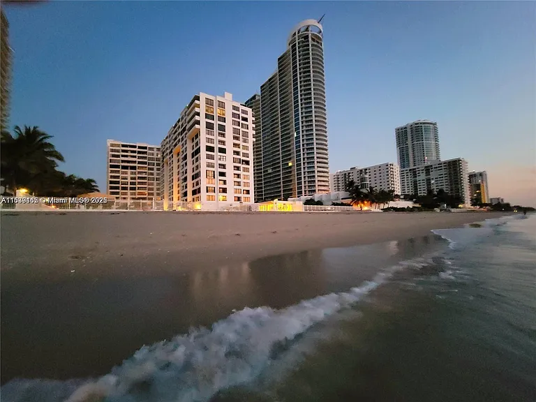 3505 S Ocean Dr #1509 — Photo 41