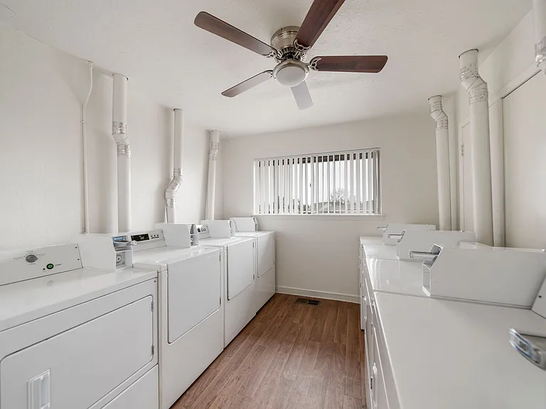 Park Villas Apartments — Photo 46