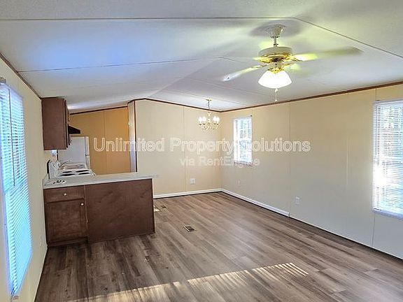 4th image of 337 Gold Coast Dr