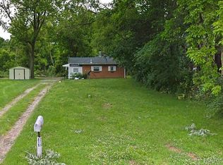 215 Seminole St, Edwardsville, IL 62025