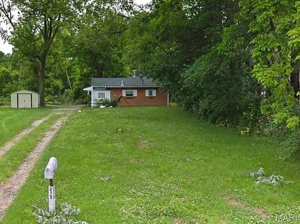 215 Seminole St, Edwardsville, IL 62025