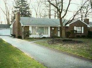 4550 E Oakridge Dr, Toledo, OH 43623