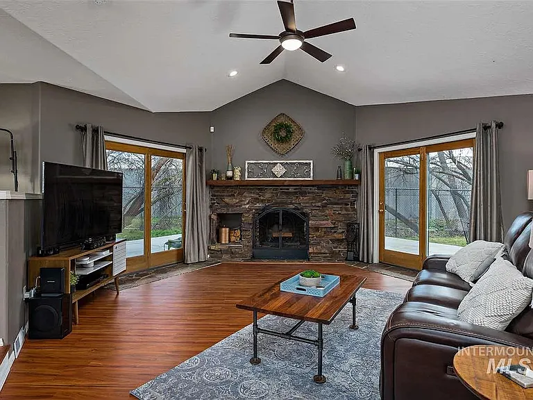 11955 W Driftwood Ct — Photo 6