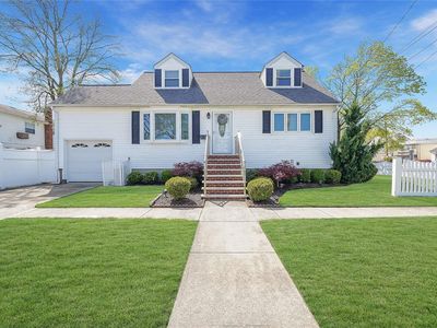 3132 Yost Boulevard, Oceanside, NY, 11572