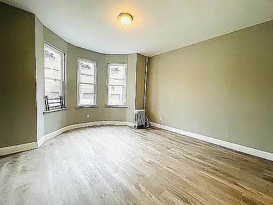 3rd image of 2024 Bergen St #2P