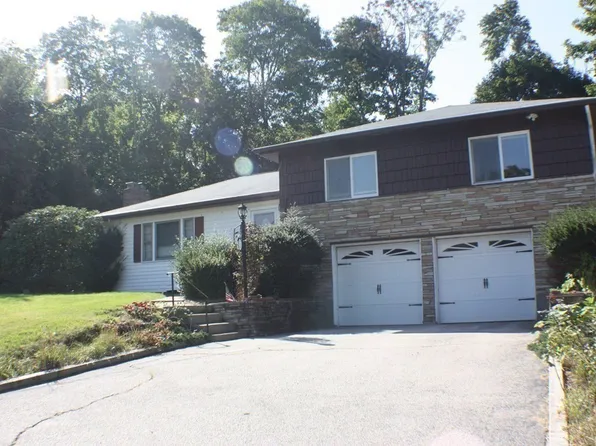180 Pleasant St, Weymouth, MA 02190
