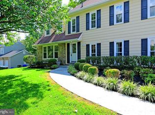 16912 Cashell Rd, Rockville, MD 20853