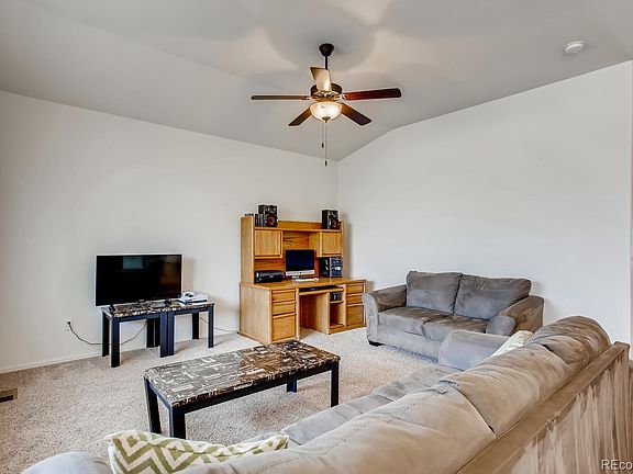 5th image of 909 W Union Ave
