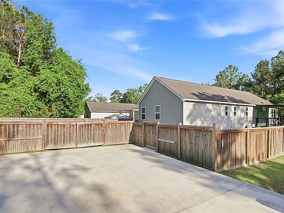4th image of 28469 W Violet St