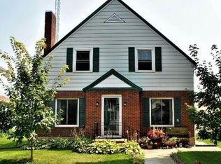 110 Maple St N, Mabel, MN 55954
