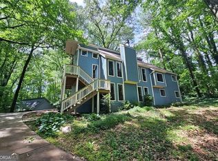495 Nottingham Dr, Marietta, GA 30066