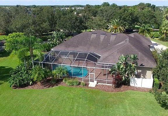 2nd image of 133 Wyndham Dr