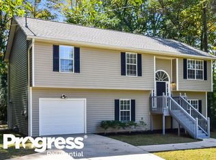114 Myrtle St, Carrollton, GA 30117
