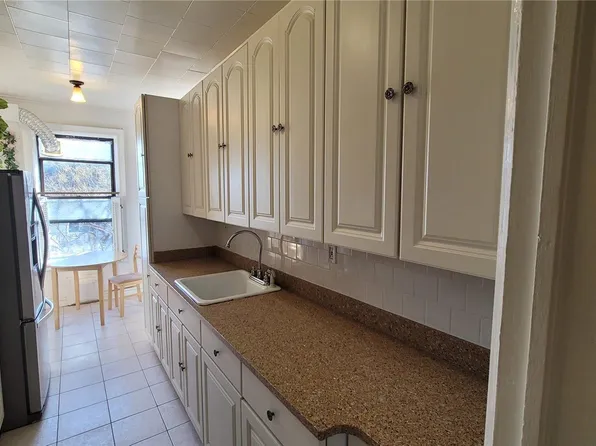 86-10 109 Street #C4, Richmond Hill, NY 11418