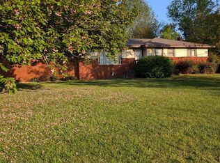1239 Dossett St, Athens, TN 37303