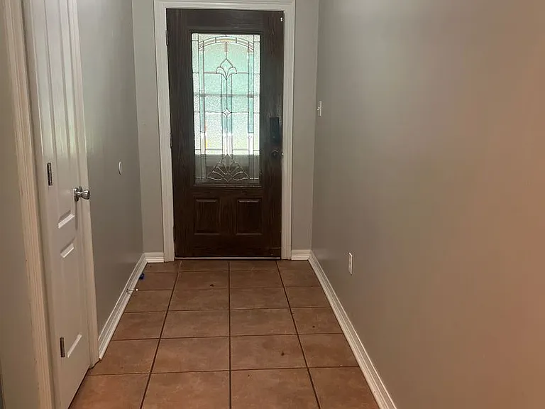 143 Hazel Ln — Photo 12