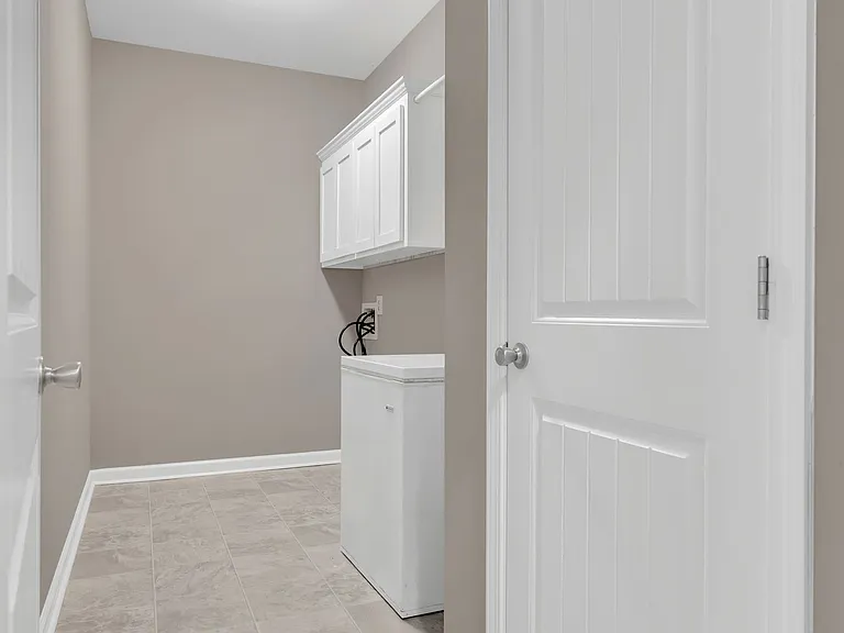 1054 Paddock Park Cir — Photo 13