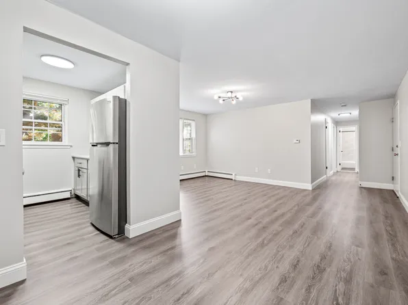193 High St, East Hartford, CT