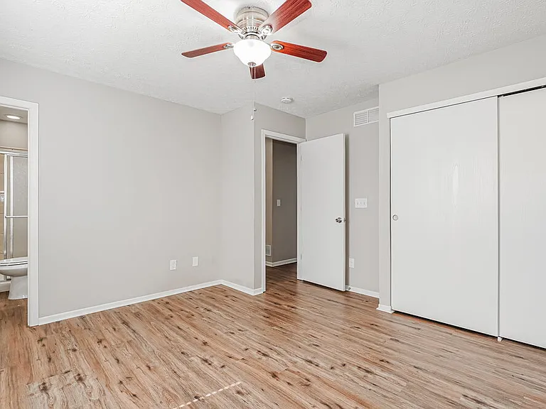 794 Wallinger Dr — Photo 13